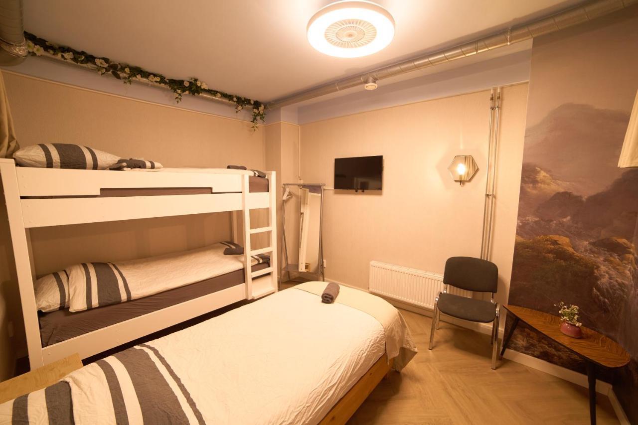 Apartment #rijnapartment Airborne & Lovely Rijnkade